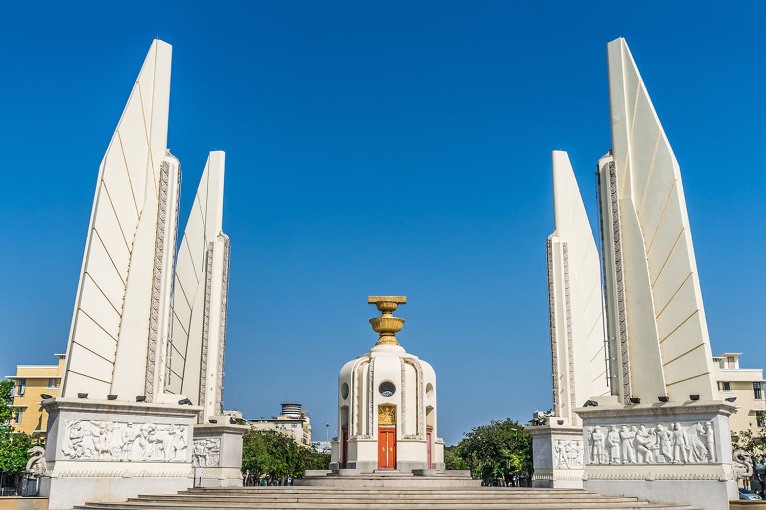 ย้อนที่มา 6 สสร.-กรธ. ยกร่าง 'รธน.ไทย' เมื่อ 'ผู้ชนะ' คือ คนเขียน รธน.