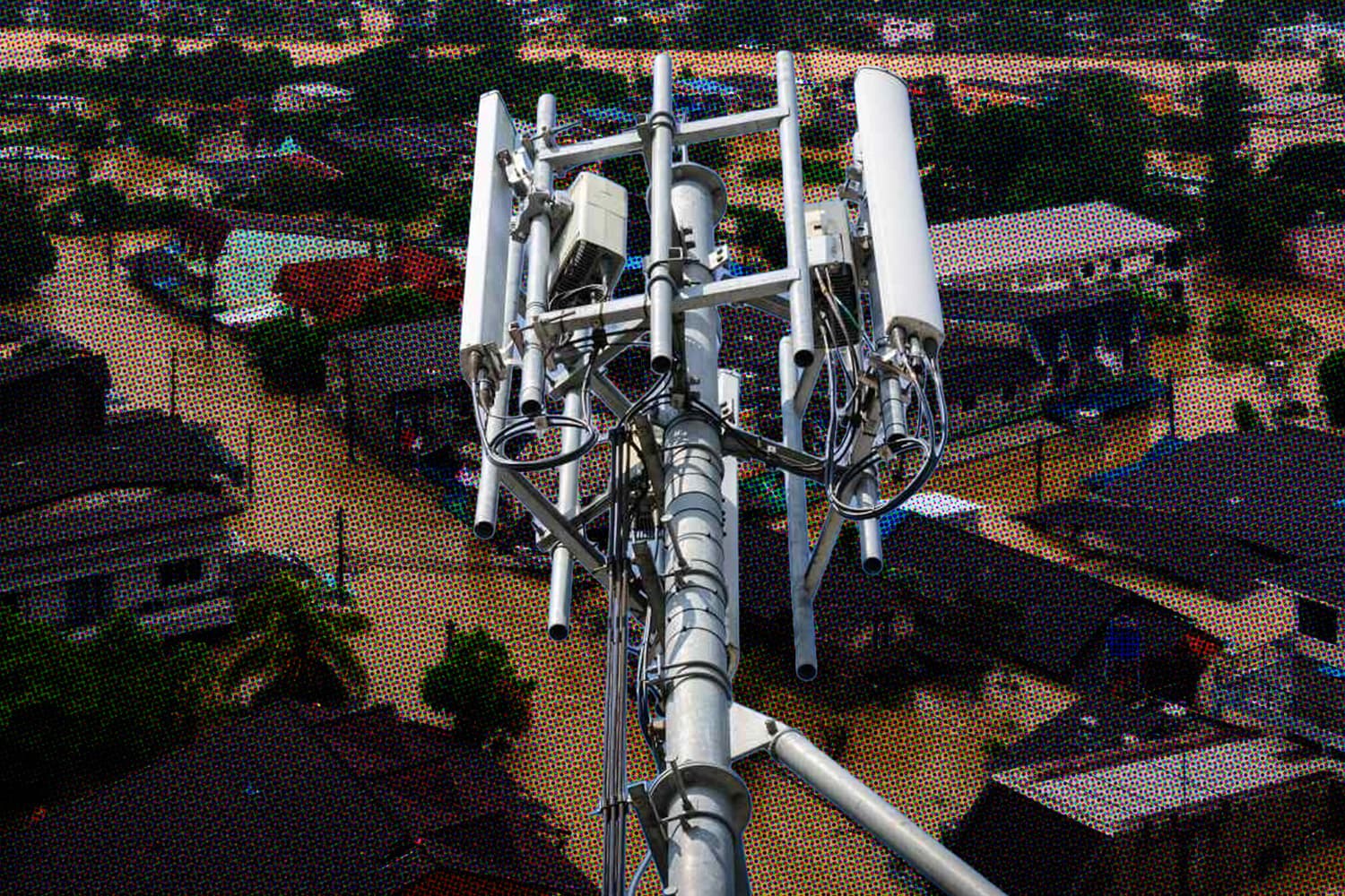 กสทช. ปรับองศาเสาสัญญาณ เชื่อมการสื่อสารพื้นที่น้ำท่วม