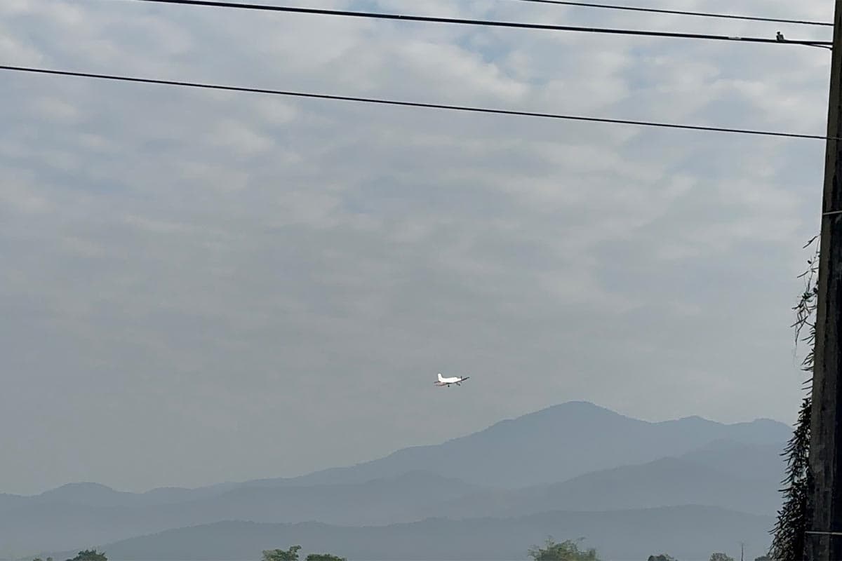 Noise-pollution-Small-aircraft-are-disturbing-communities-in-Chiang Mai-SPACEBAR-Photo01.jpg