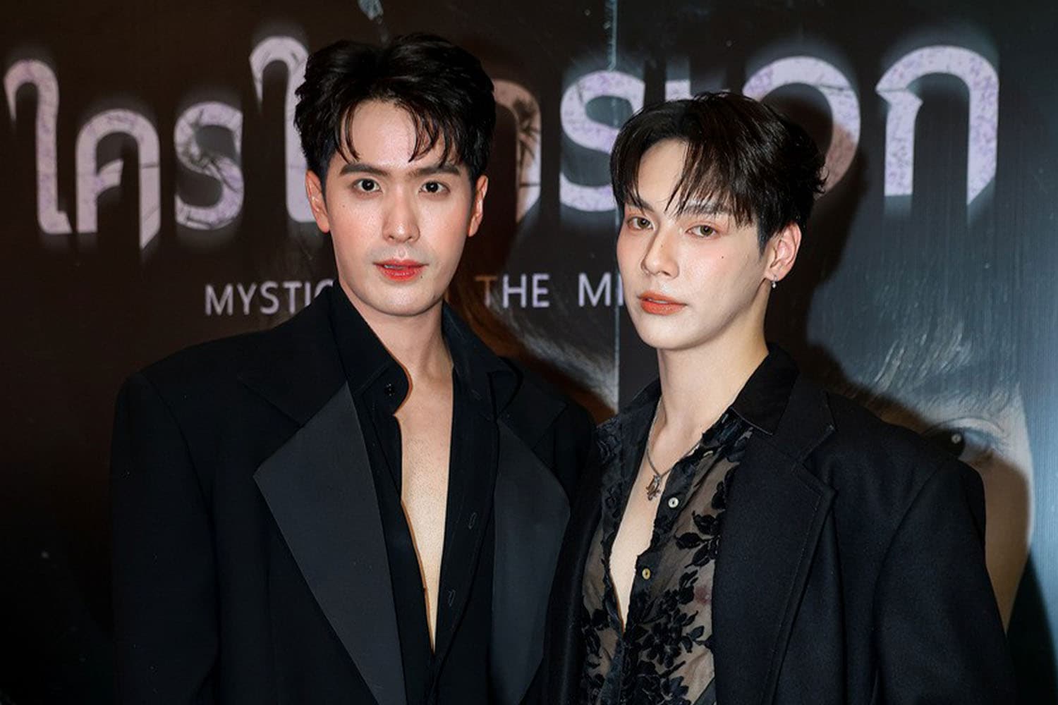 ‘ตั้ว – เป็นต่อ’ ประกบคู่ครั้งแรกในซีรีส์ ‘ใครในกระจก’ ชมตอนแรก 22 ต.ค. ทาง iQIYI