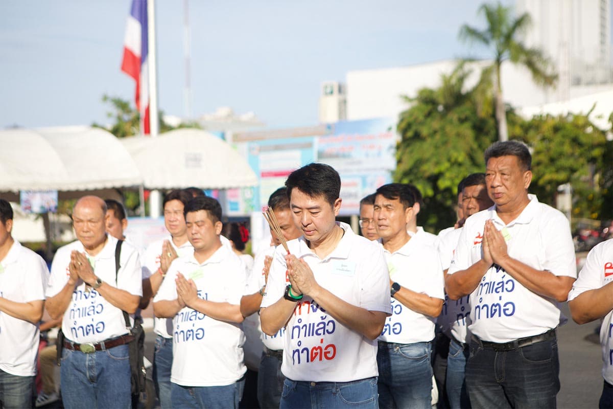 Pattaya-City-elections-are-bustling-with-activity-as-three-major-teams-submitted-their-applications-on-the-first-day-SPACEBAR-Photo20.jpg