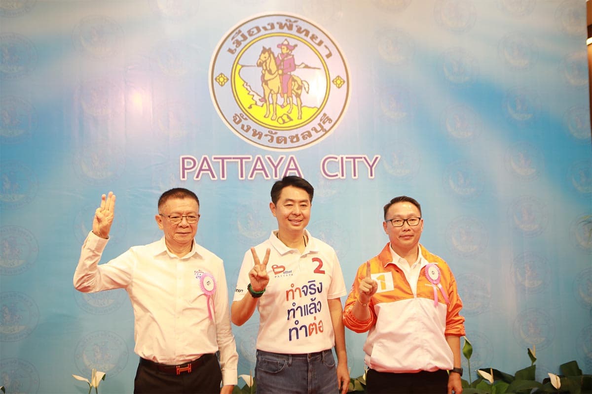 Pattaya-City-elections-are-bustling-with-activity-as-three-major-teams-submitted-their-applications-on-the-first-day-SPACEBAR-Photo22.jpg