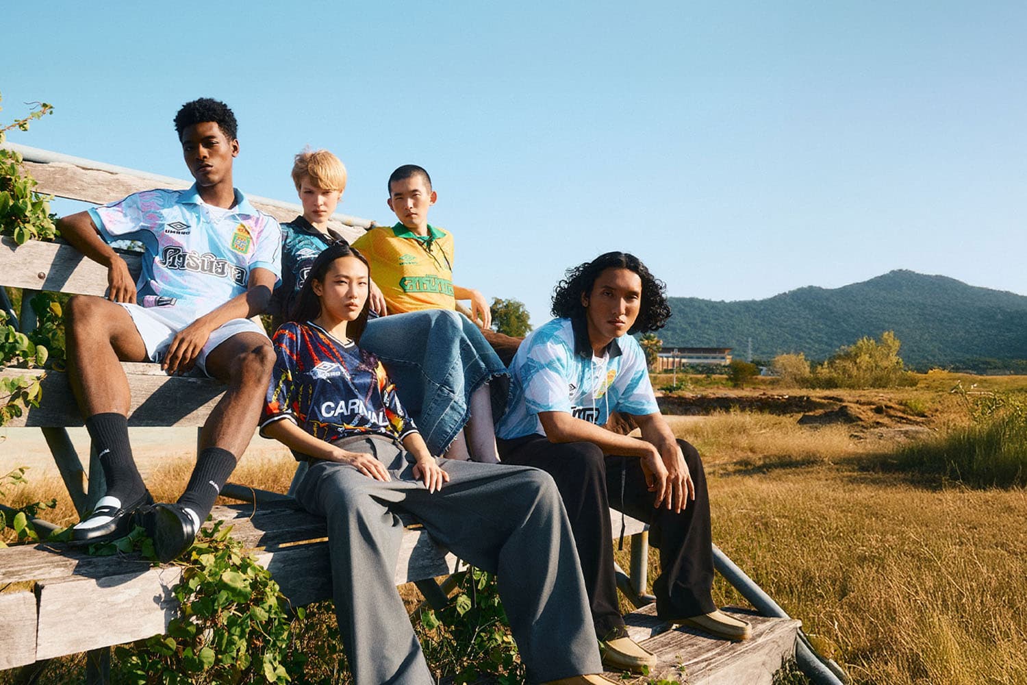 สวยเท่เหมือนเดิม! CARNIVAL x Umbro ฉลองครบรอบ 15 ปี CARNIVAL