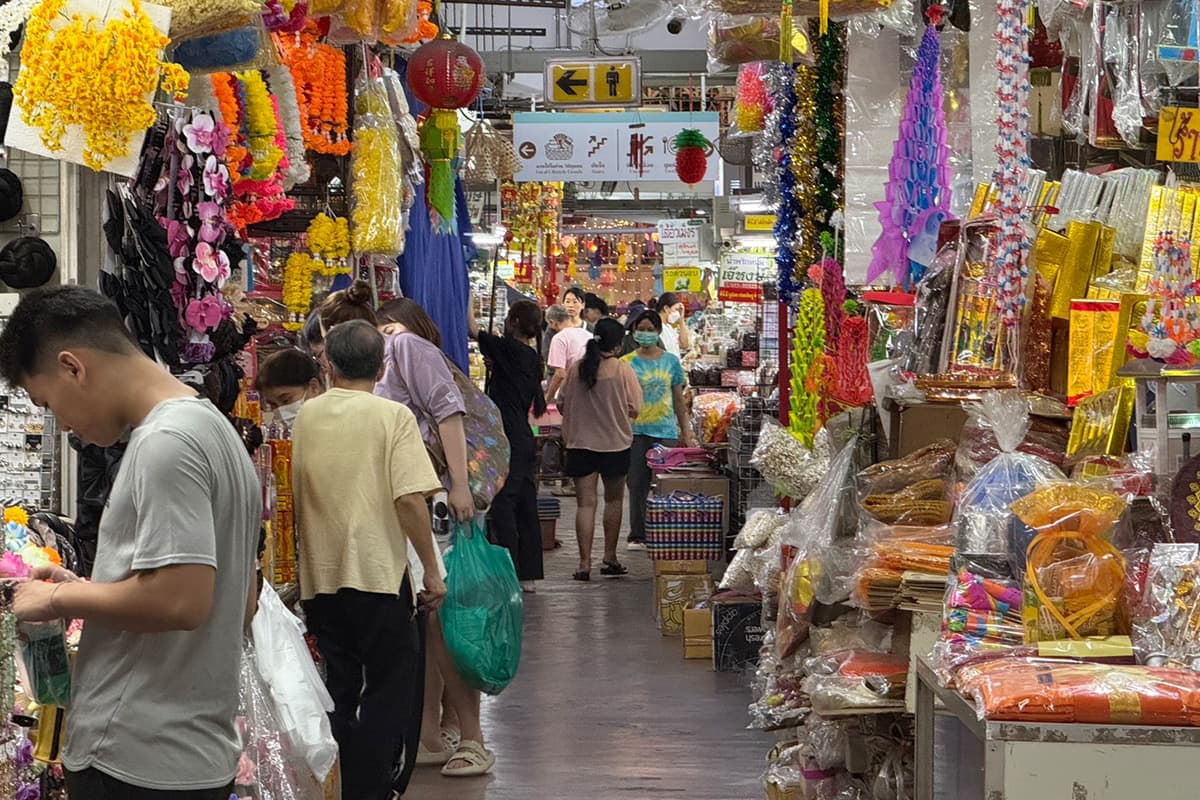 Songkran-in-Chiang Mai-is-expected-to-be-quiet-due-to-the-economic-downturn-SPACEBAR-Photo08.jpg