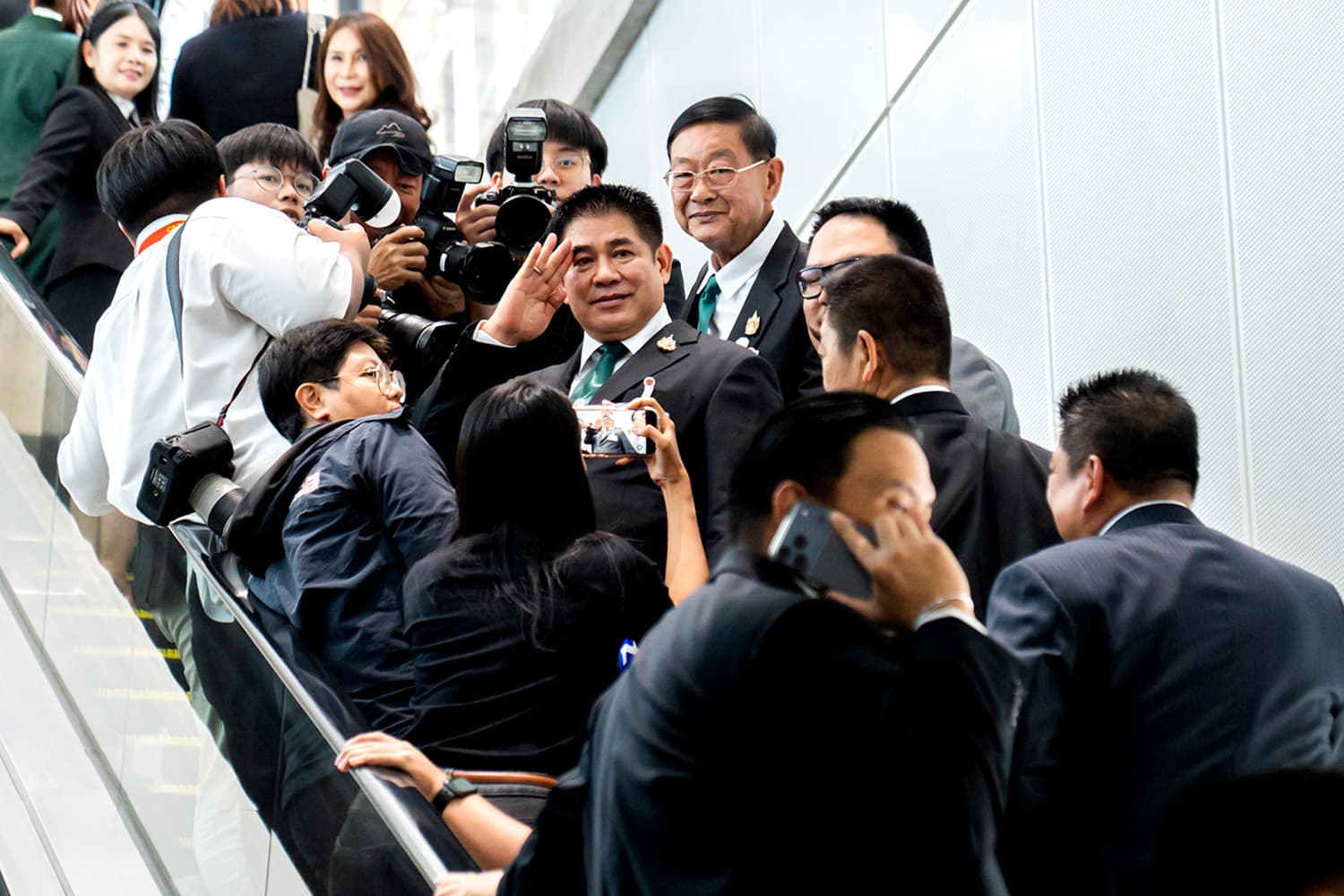 เราเป็นนักจับงู! ‘ธรรมนัส’ ลั่นใครกล้าเผ่นถือเป็นนักการเมืองที่เลวที่สุด