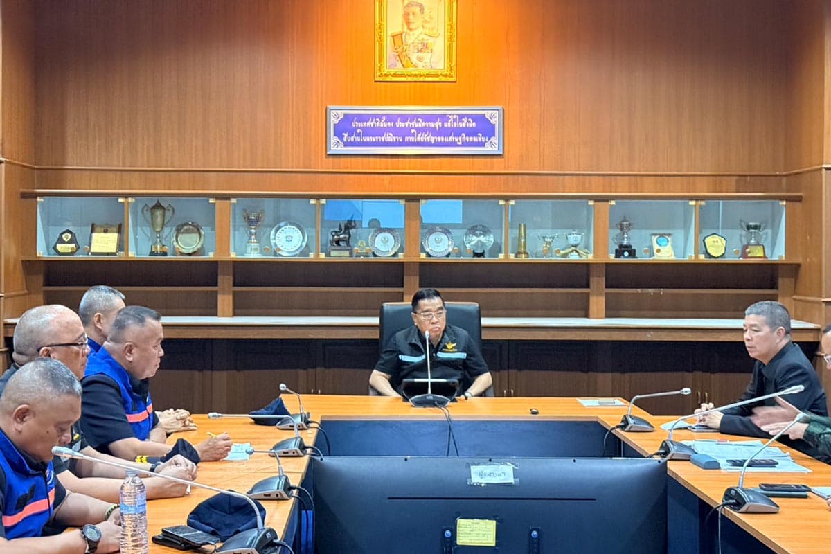 The-Ministry-of-Defense-mobilized-all-armed-forces-to-help-with-flooding-in-Hat Yai-SPACEBAR-Photo02.jpg