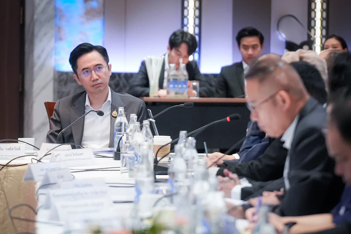 The-National-Human-Rights-Commission-held-a-seminar-to-join-forces-in-finding-solutions-to-the-PM2.5-SPACEBAR-Photo03.jpg
