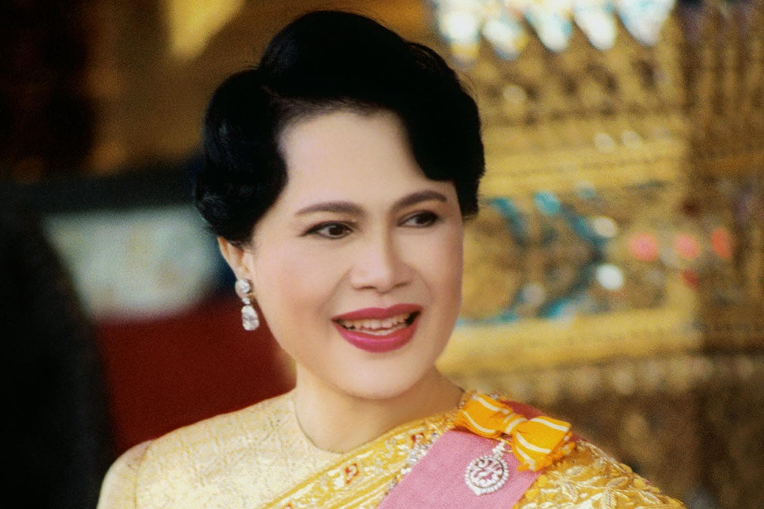 สำนักพระราชวัง เปิดให้ ปชช.ถวายสักการะพระบรมศพ ‘สมเด็จพระบรมราชชนนีพันปีหลวง’ เริ่ม 27 ต.ค.