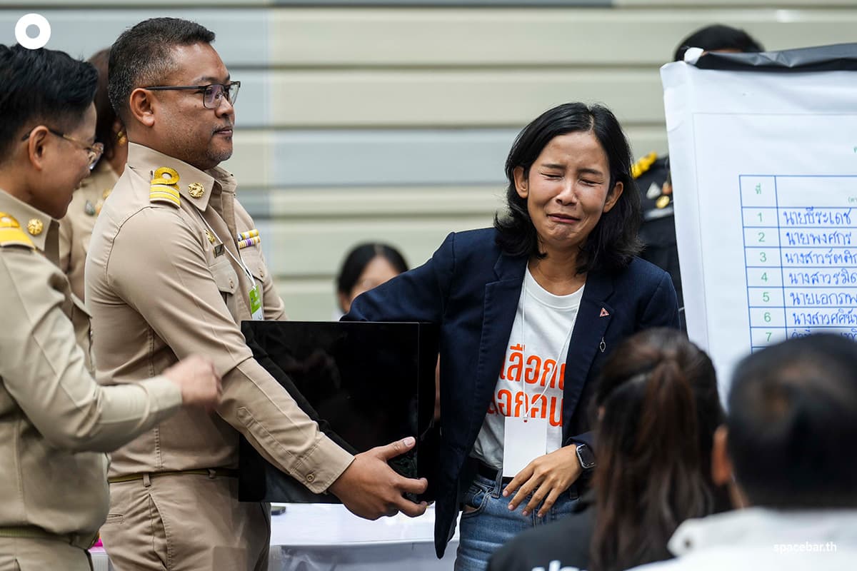 The-atmosphere-at-the-end-of-the-campaign-registration-period-for-Bangkok-MPs-SPACEBAR-Photo02.jpg
