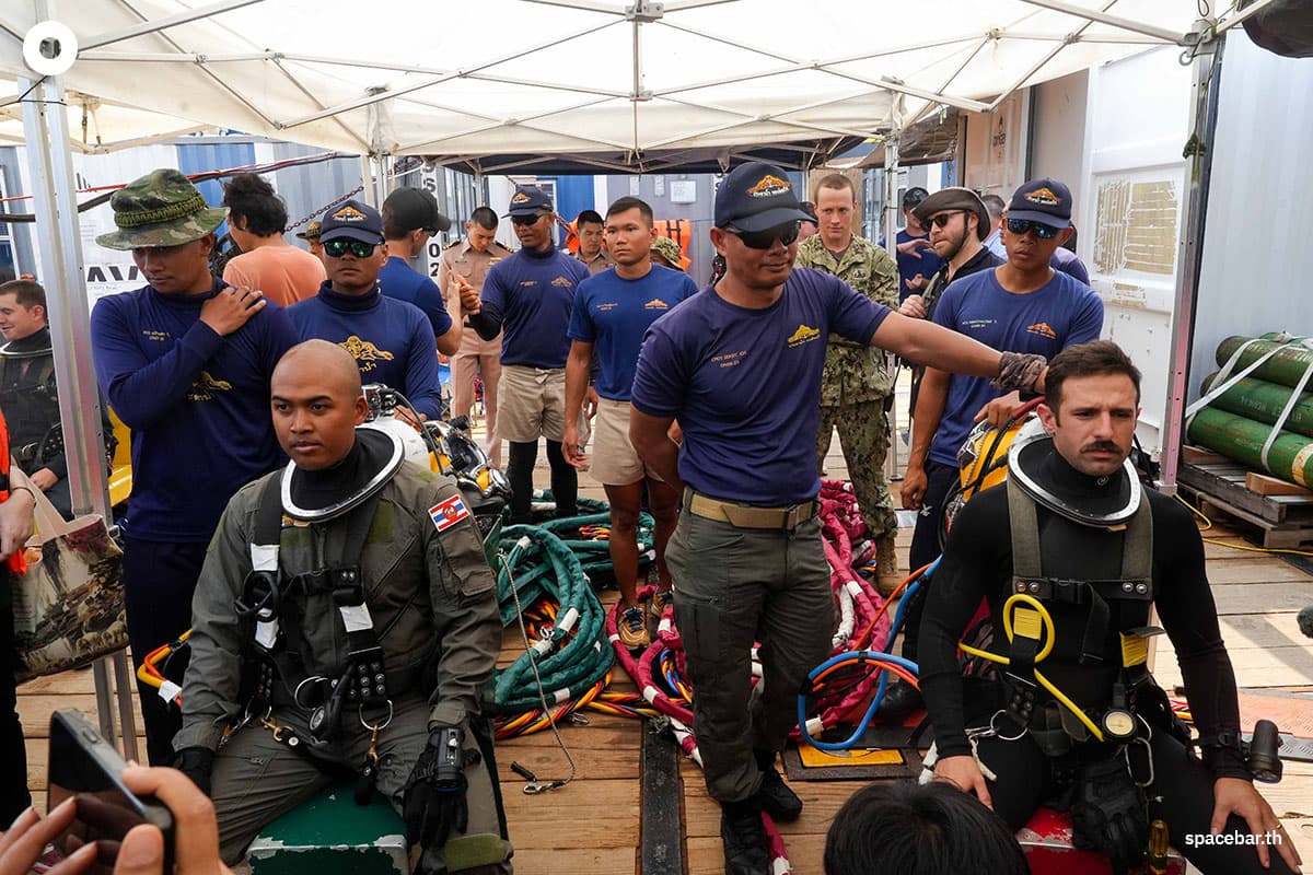 Tnai_US_Navy_HTMS_Sukhothai_Ocean_Valor_SPACEBAR_Photo07_d825ae5551.jpg