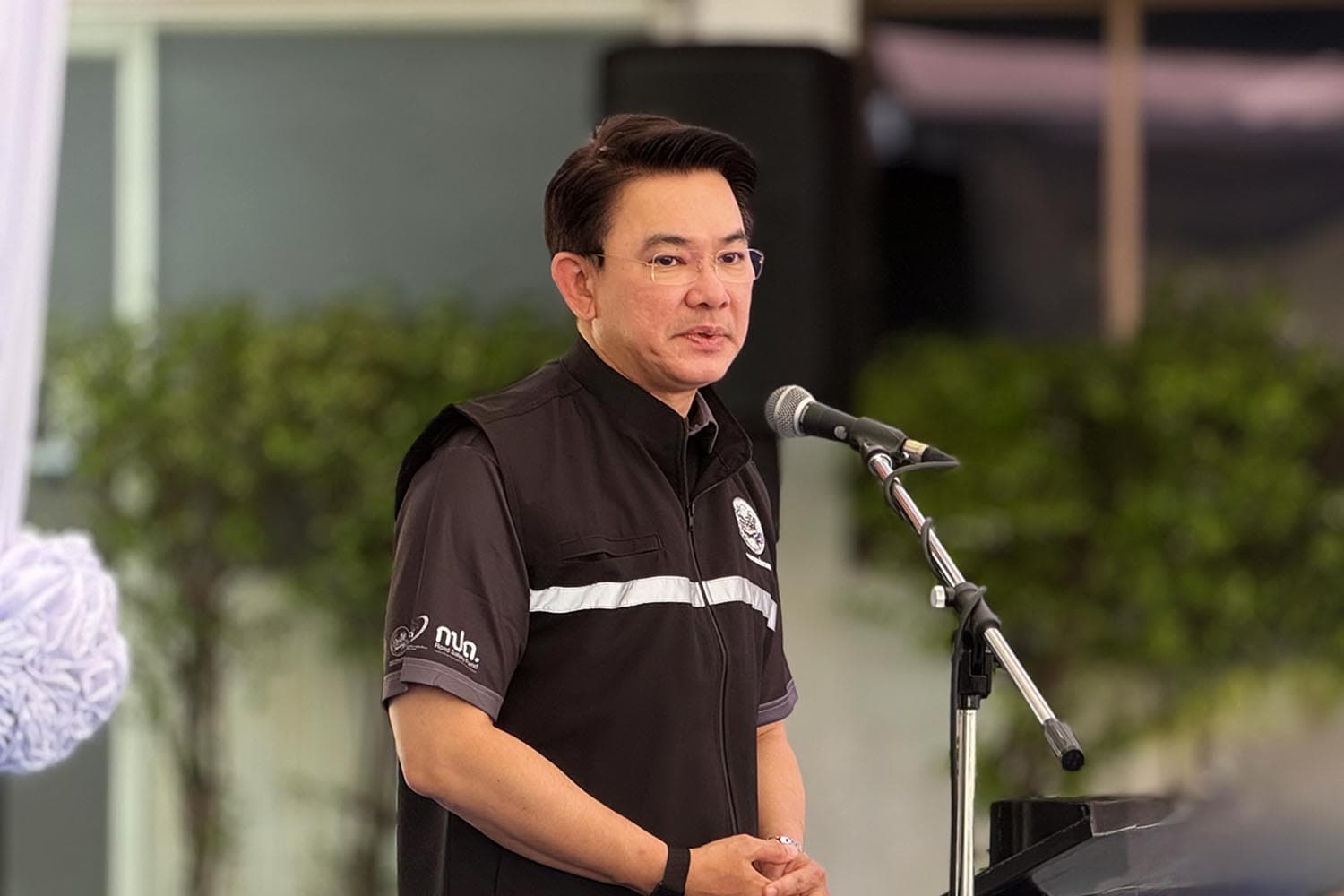 คมนาคม ขบ.เข้ม รถสาธารณะ ต่างด้าว-ต่ำกว่า 17 ปี ห้ามขับ