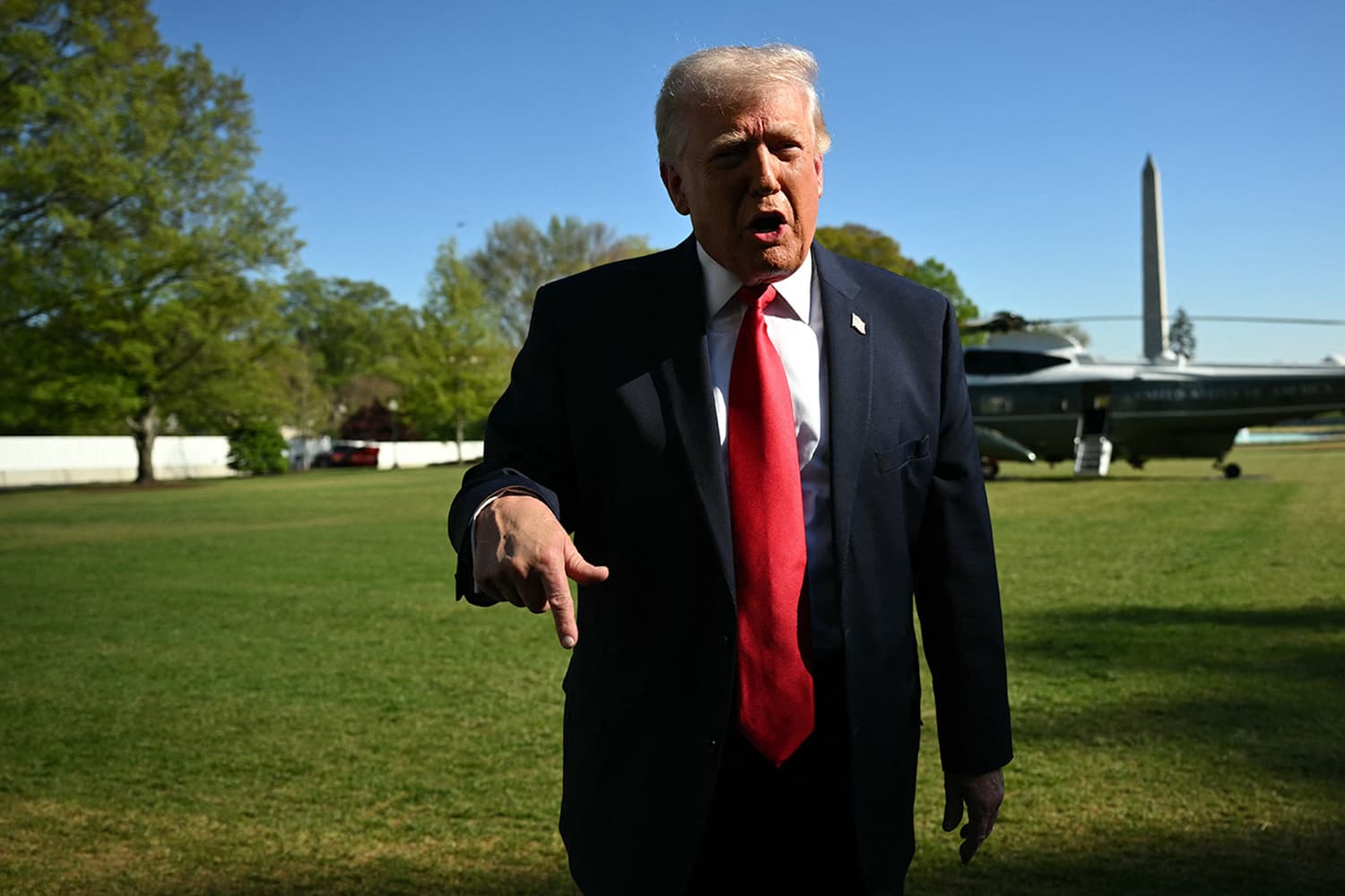 เหตุยิงกลางงานเลี้ยงทำเนียบขาวของทรัมป์เกิดที่โรงแรมเดียวกับที่ 'โรนัลด์ เรแกน' ถูกลอบสังหาร