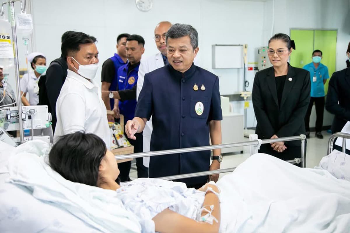 Update-on-the-shooting-at-Patong-School-in-Hat Yai-Principal-killed-students-injured-but-safe-SPACEBAR-Photo01.jpg