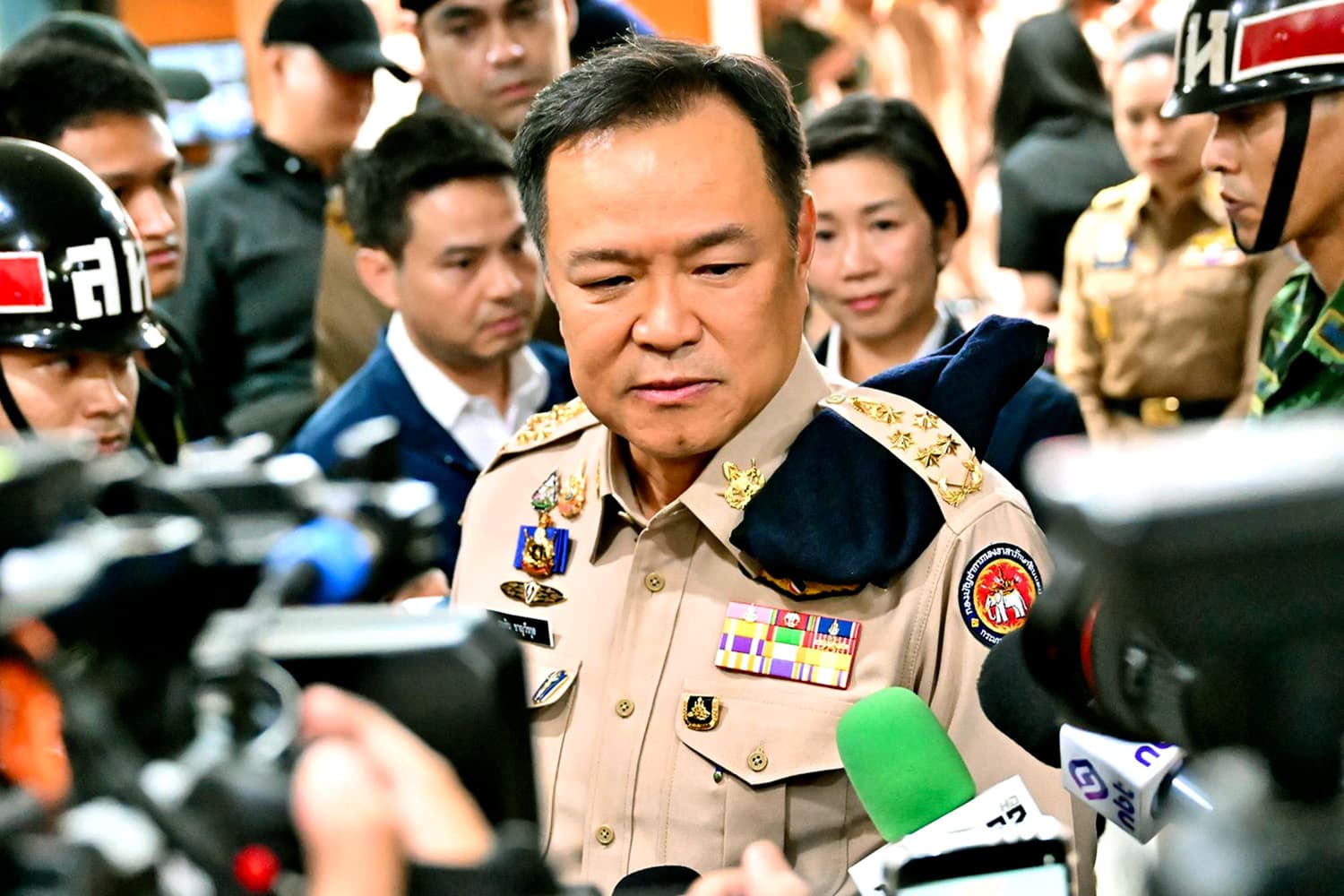 ‘อนุทิน’ นำทีมรัฐมนตรีลงพื้นที่เชียงใหม่พรุ่งนี้ เร่งแก้ไฟป่า-ฝุ่น PM2.5 ครบทุกมิติ