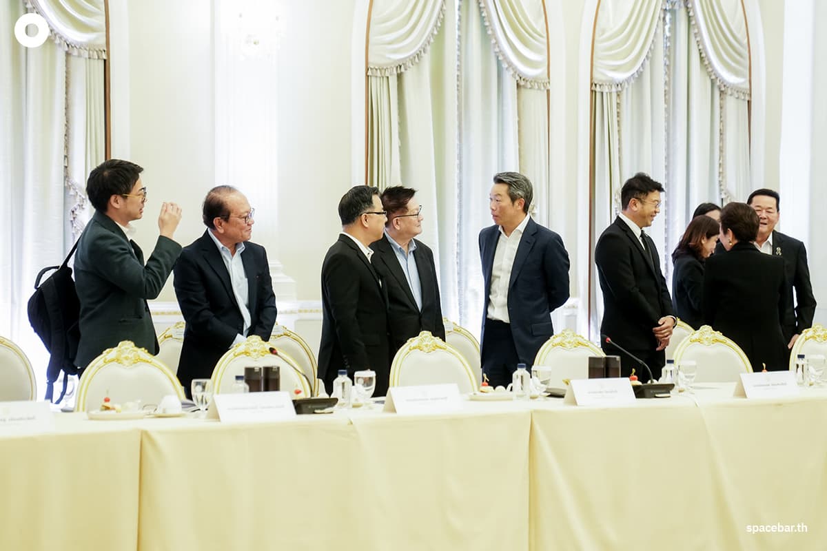 PhotoStory-การประชุมหารือร่วมระหว่างรัฐบาล–ภาคเอกชน เรื่องแนวทางการพัฒนาขีดความสามารถในการแข่งขันทางเศรษฐกิจของประเทศ ณ ทำเนียบรัฐบาล