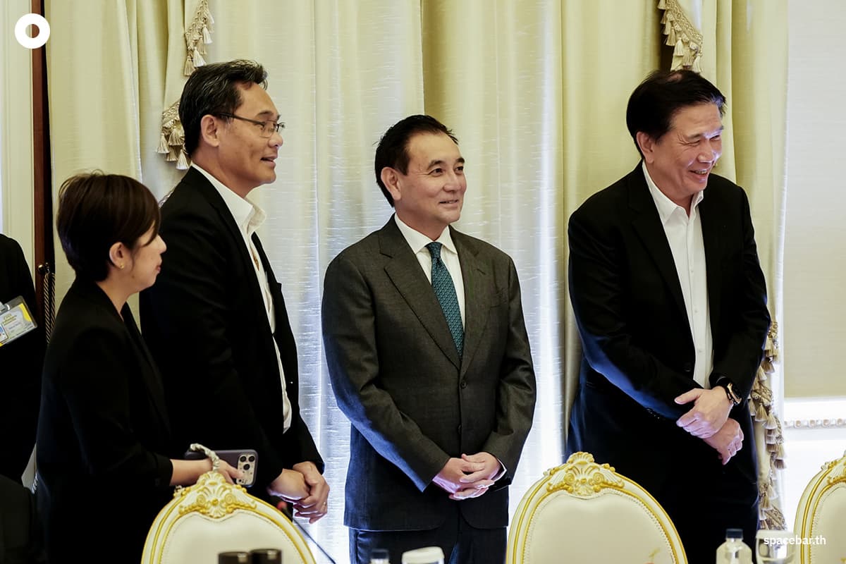 PhotoStory-การประชุมหารือร่วมระหว่างรัฐบาล–ภาคเอกชน เรื่องแนวทางการพัฒนาขีดความสามารถในการแข่งขันทางเศรษฐกิจของประเทศ ณ ทำเนียบรัฐบาล
