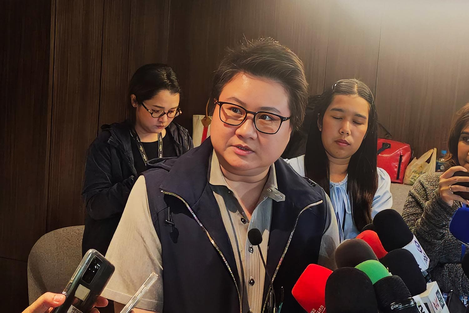 ‘ภท.’ ประชุม สส.เร่งแก้ปัญหาความเดือดร้อนจากสงคราม