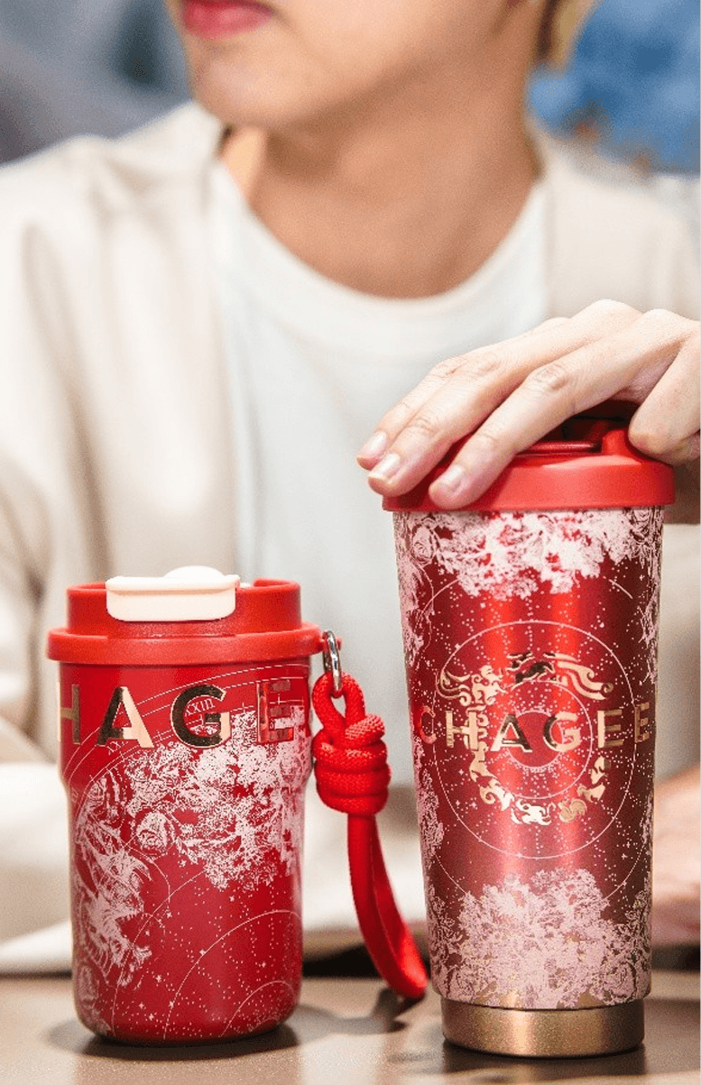 chagee-at-iconsiam-with-bae-in-hyuk-SPACEBAR-Photo V02.png