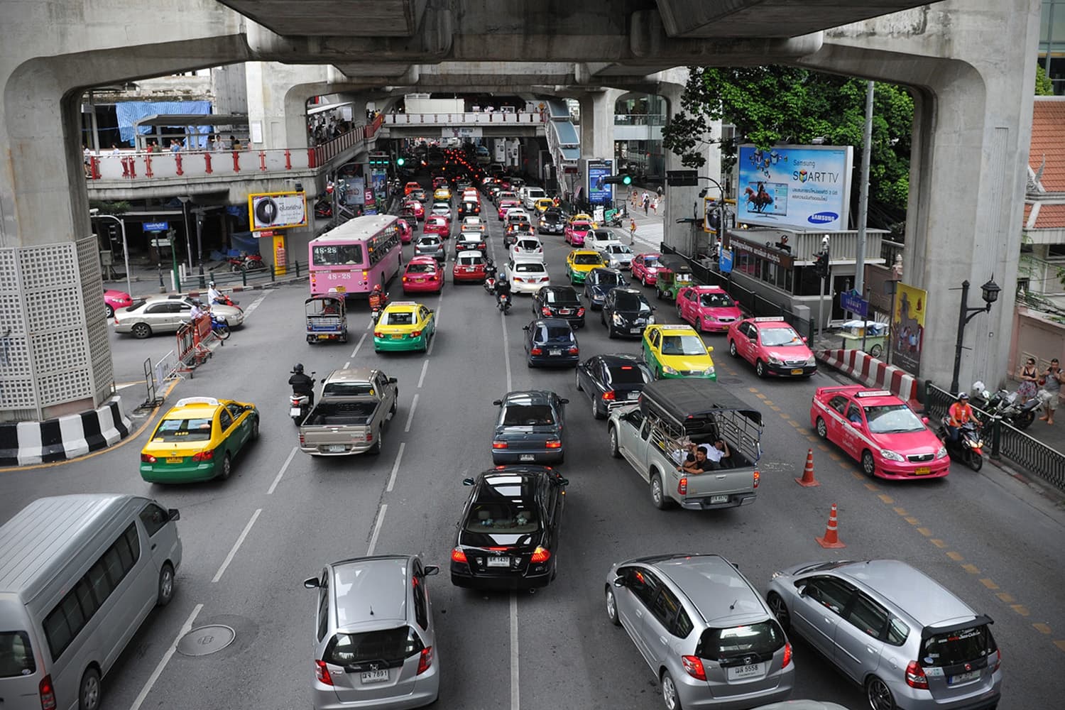 ขนส่งฯ ขยายเวลาลงทะเบียนรับเงินช่วยเหลือค่าน้ำมัน