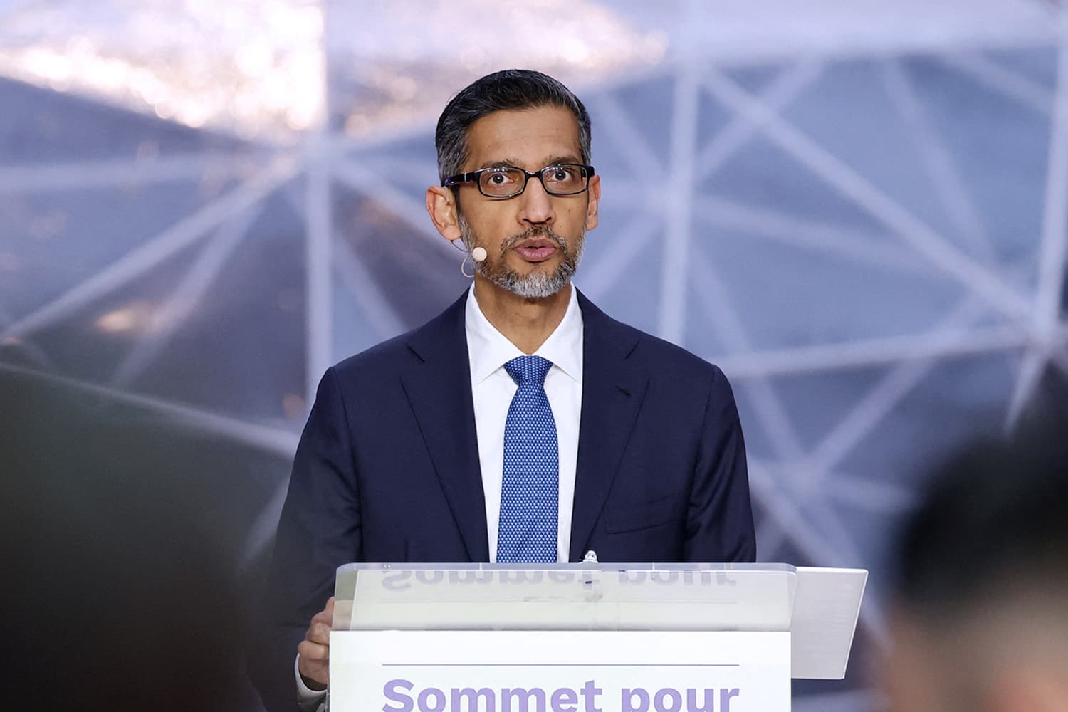 ซีอีโอ Google เตือน “อย่าเชื่อทุกสิ่งที่ AI บอก” ชี้ปัญญาประดิษฐ์ก็ผิดพลาดกันได้