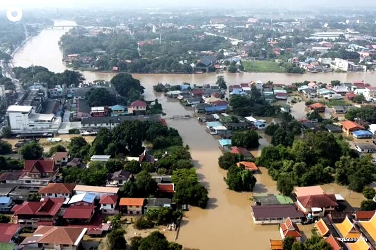green-space-chao-phraya-flood-northern-water-sea-tide-august-2026-SPACEBAR-Photo01.jpg