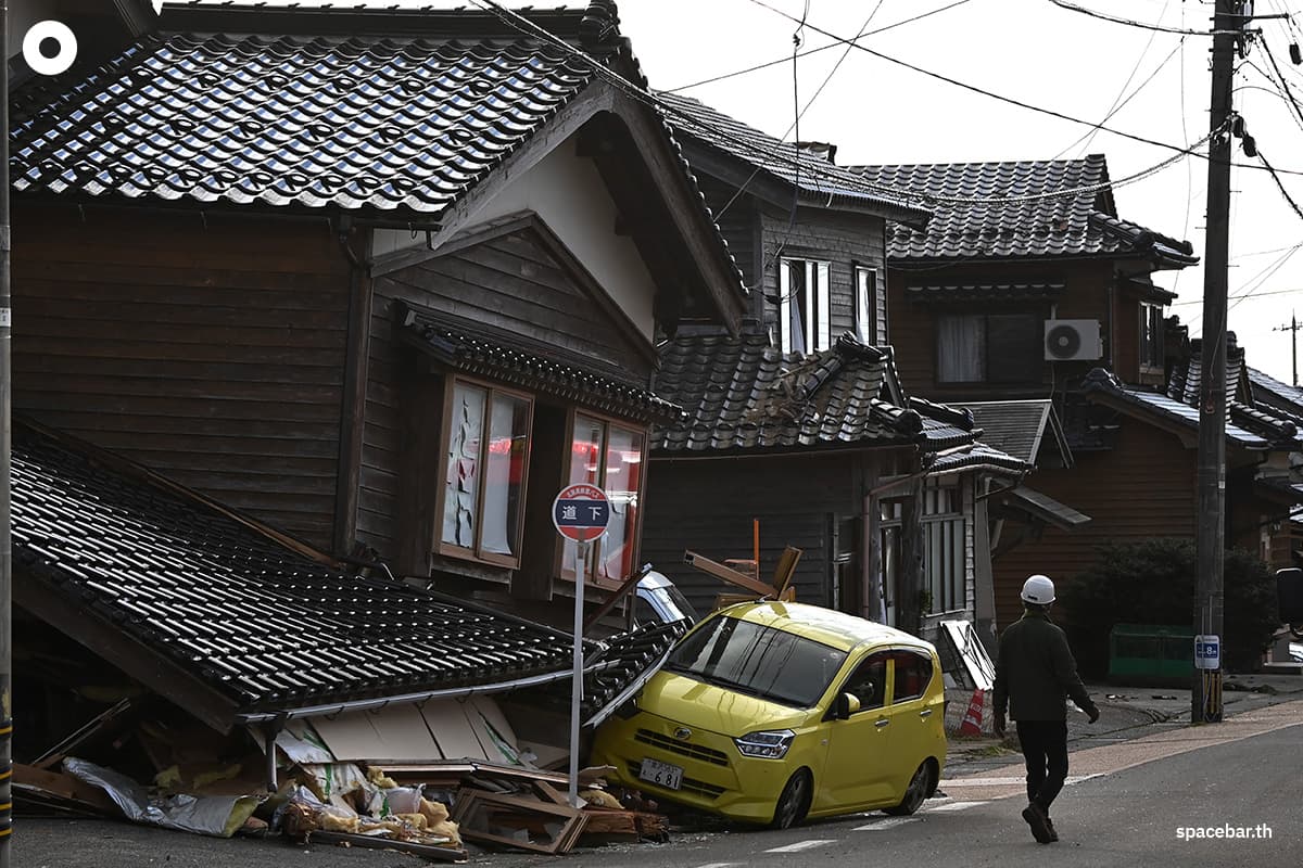(Photo by Kazuhiro NOGI / AFP /ภาพเหตุการณ์แผ่นดินไหวในเมืองวาจิมะ จังหวัดอิชิกาวะเมื่อช่วงต้นปี 2024)