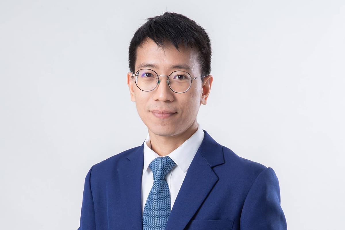 นายพูน พานิชพิบูลย์ นักกลยุทธ์ตลาดเงินตลาดทุน Krungthai GLOBAL MARKETS ธนาคารกรุงไทย