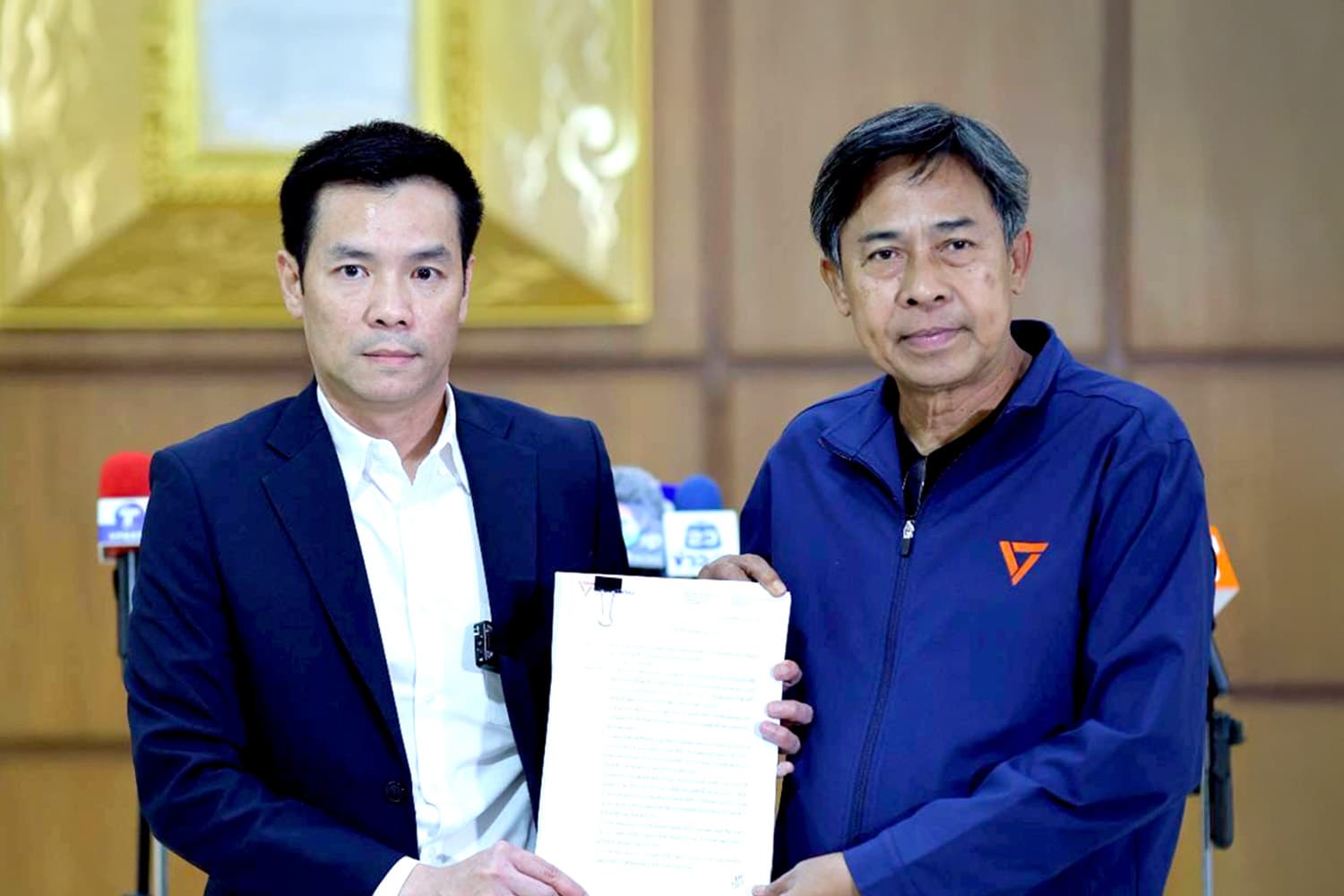 ไม่หวังพลิกชนะแต่ต้องการข้อเท็จจริง! ‘ปชน.’ ยื่น ‘กกต.’ ขอนับคะแนนใหม่เขต 2 สุพรรณบุรี