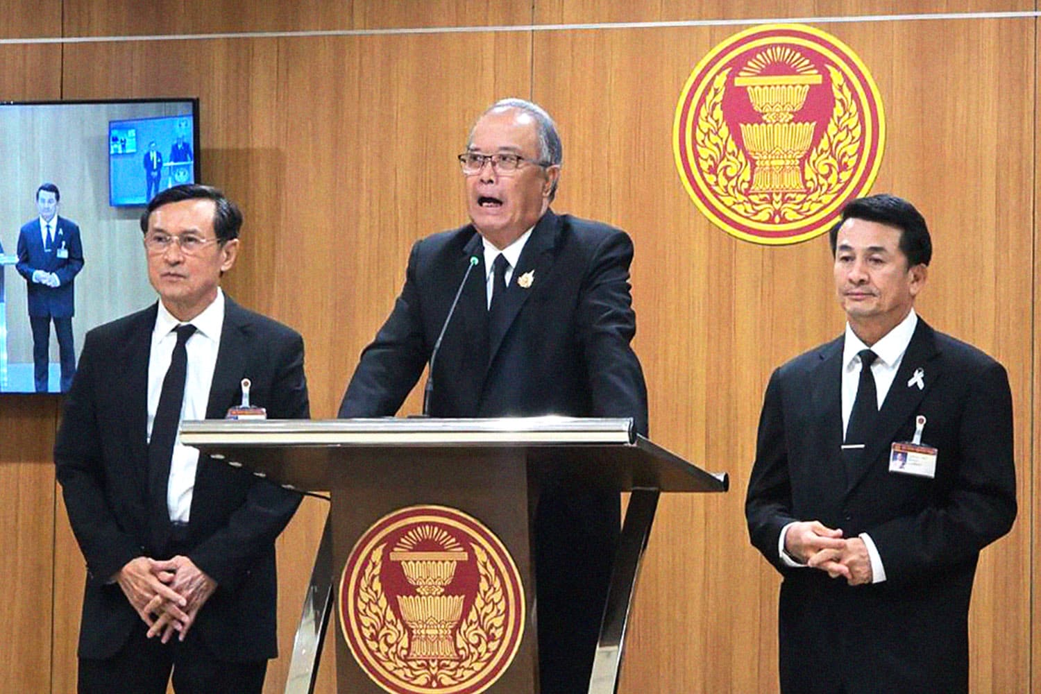 ‘เพื่อไทย’ ชี้ควรมี ‘สสร.’ ชงแก้สูตร ‘20 หยิบ 1’ เพิ่มผู้เชี่ยวชาญถ่วงดุล ‘กมธ.ยกร่างฯ’