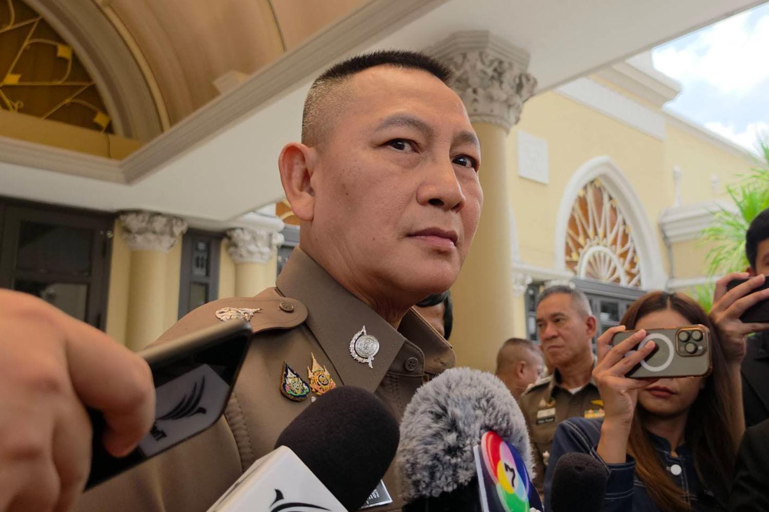 ‘ผบ.ตร.’ สั่งเข้ม ‘จุดตัดทางรถไฟ’ ลั่นใช้ยาแรงกำจัด ‘เห็บหมัด’ พ้นองค์กร