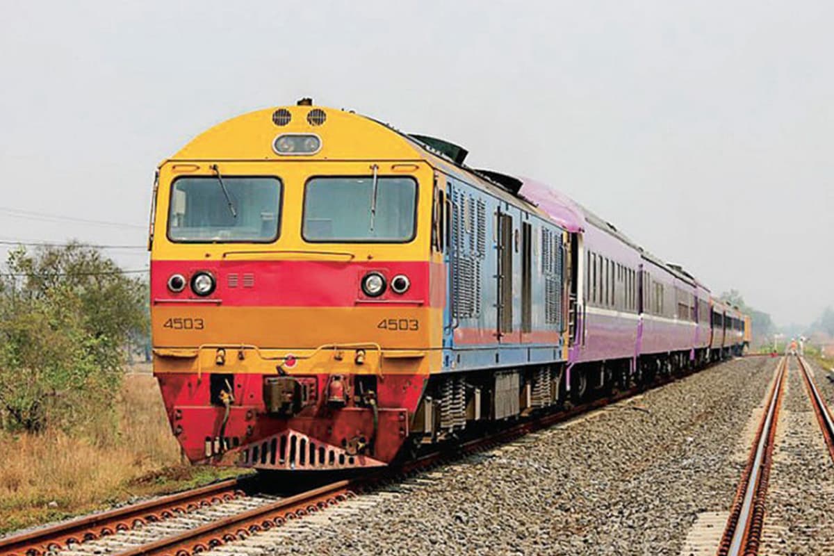 railway-intersection-SPACEBAR-Photo05-1.jpg
