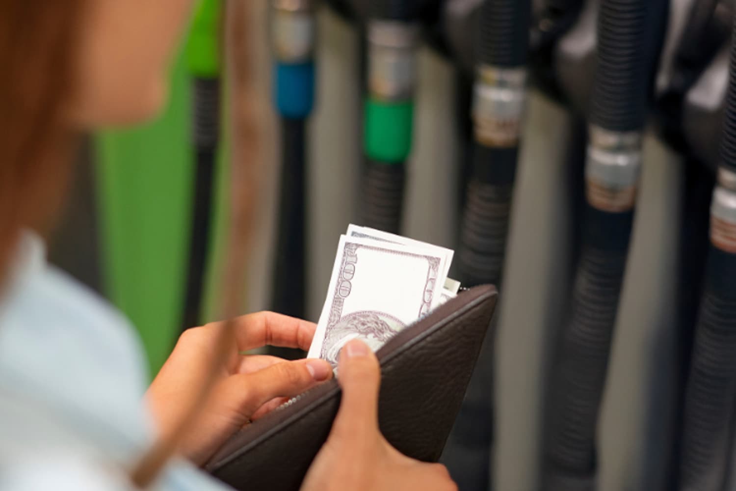 ราคาน้ำมันผันผวน เพิ่มความเสี่ยงไหม? เมื่อพฤติกรรมขับขี่เปลี่ยน