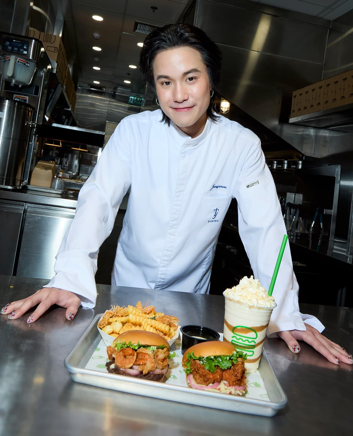 shake-shack-launches-jamyjamess-seafood-menu-SPACEBAR-Photo01-2.jpg