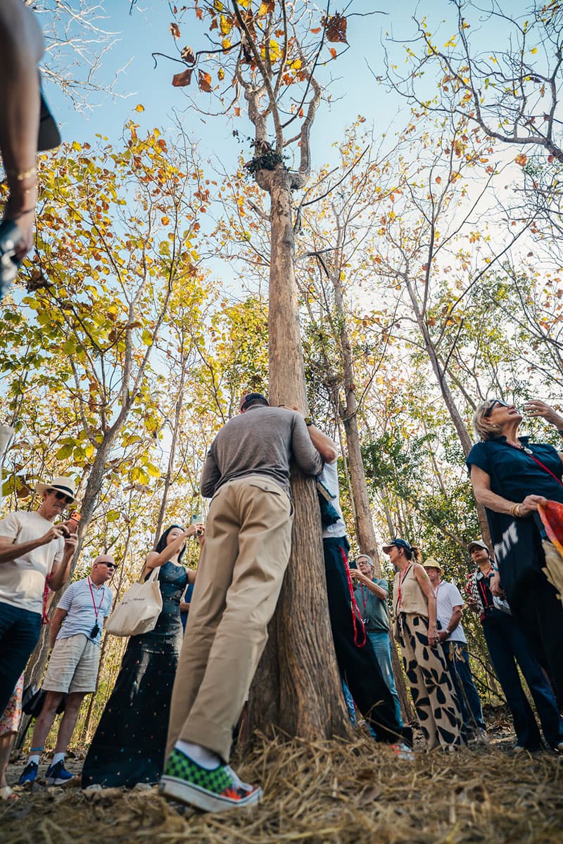 sustainability-art-with-a-breath-bridging-humans-and-nature-SPACEBAR-Photo V01.jpg