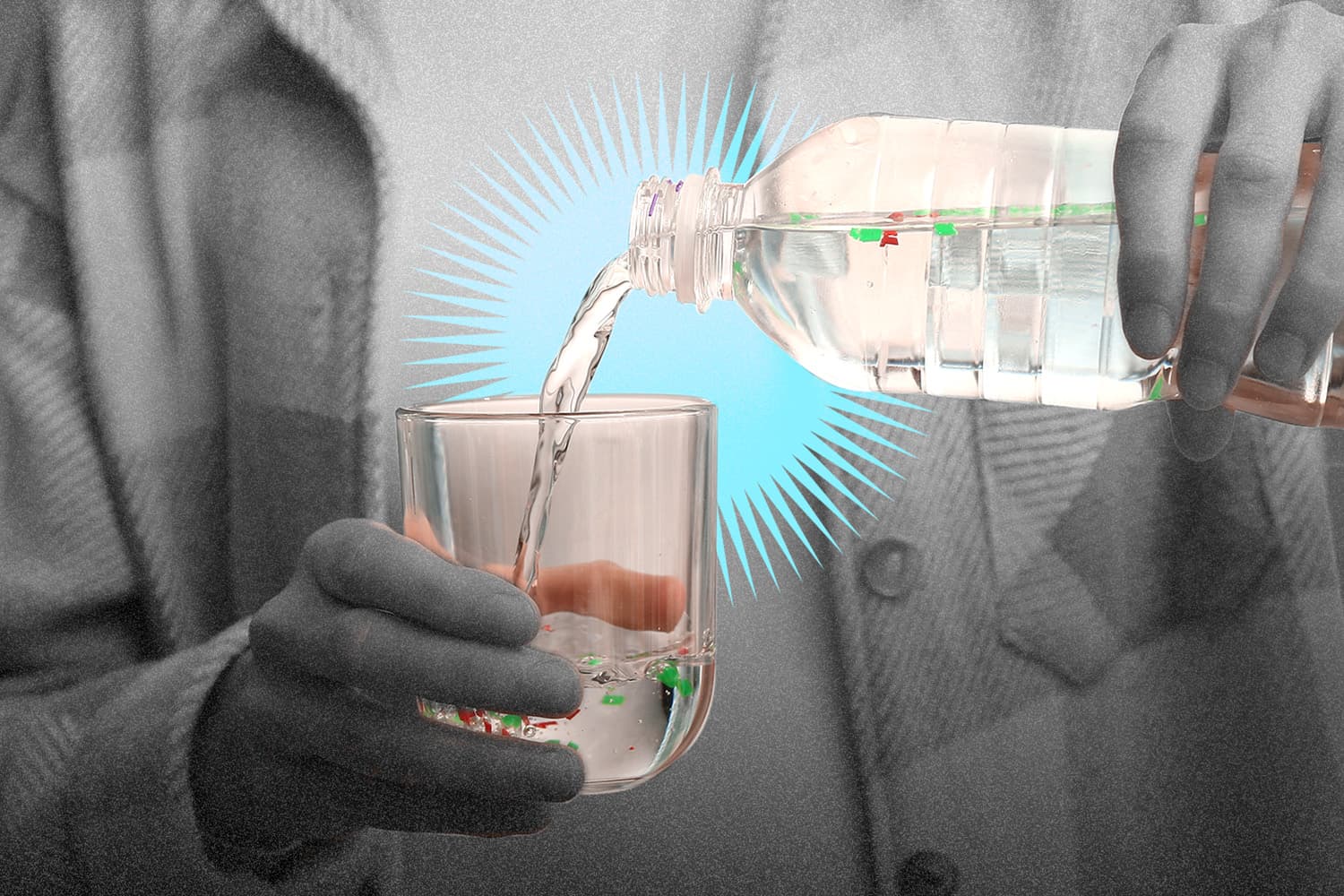 งานวิจัยใหม่พบคนดื่มน้ำจากขวดพลาสติกเป็นประจำกลืนไมโครพลาสติกมากกว่าคนทั่วไป 90,000 ชิ้นต่อปี