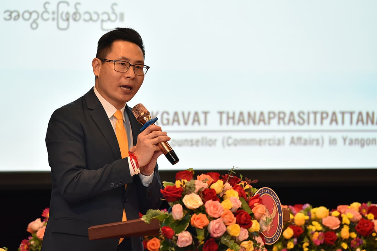 นายเอกวัฒน์ ธนประสิทธิ์พัฒนา อัครราชทูตที่ปรึกษาฝ่ายพาณิชย์