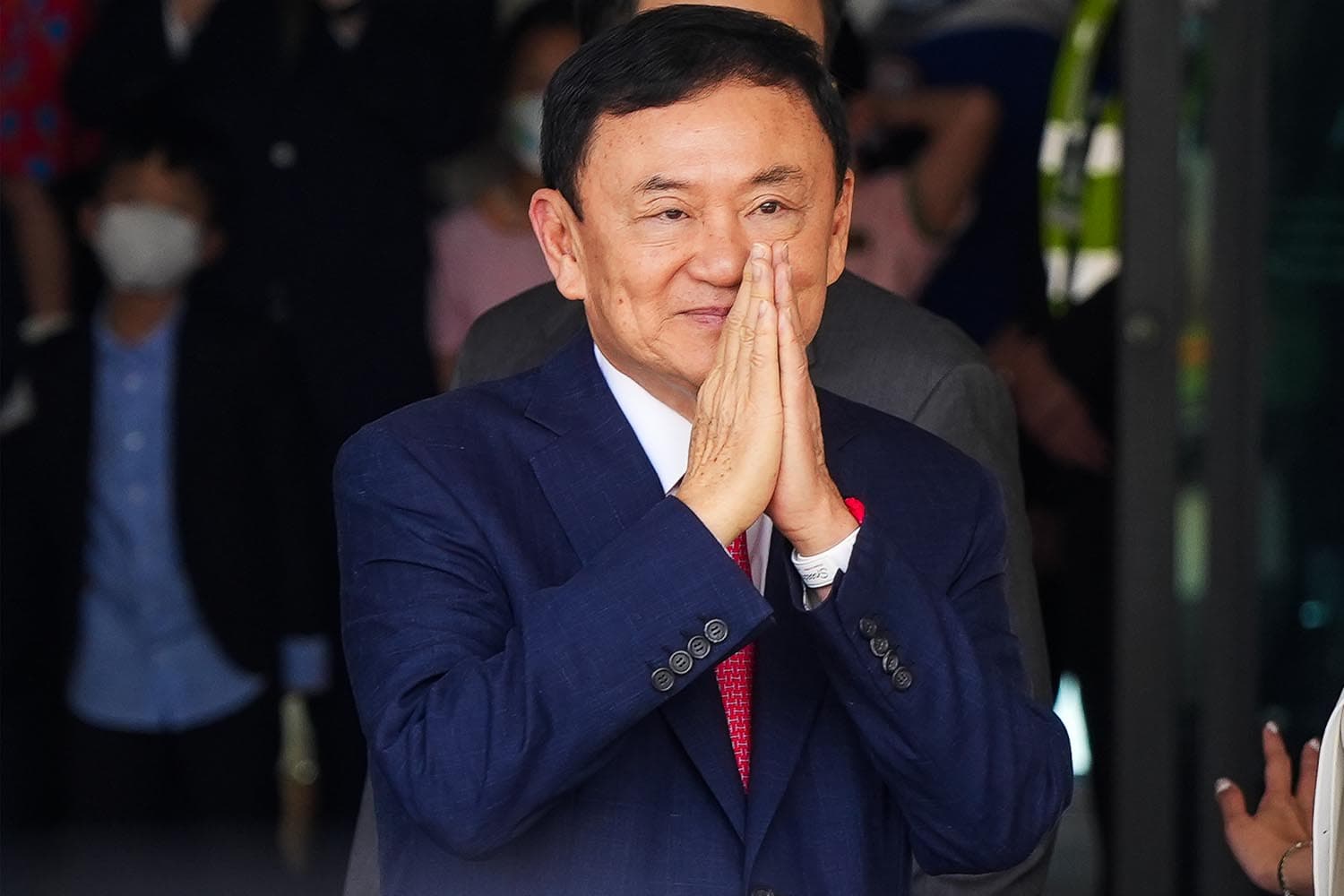 ‘กรมคุมประพฤติ’ ยืนยัน ‘ทักษิณ’ ถอดกำไล EM พ้นโทษเรียบร้อยแล้ว