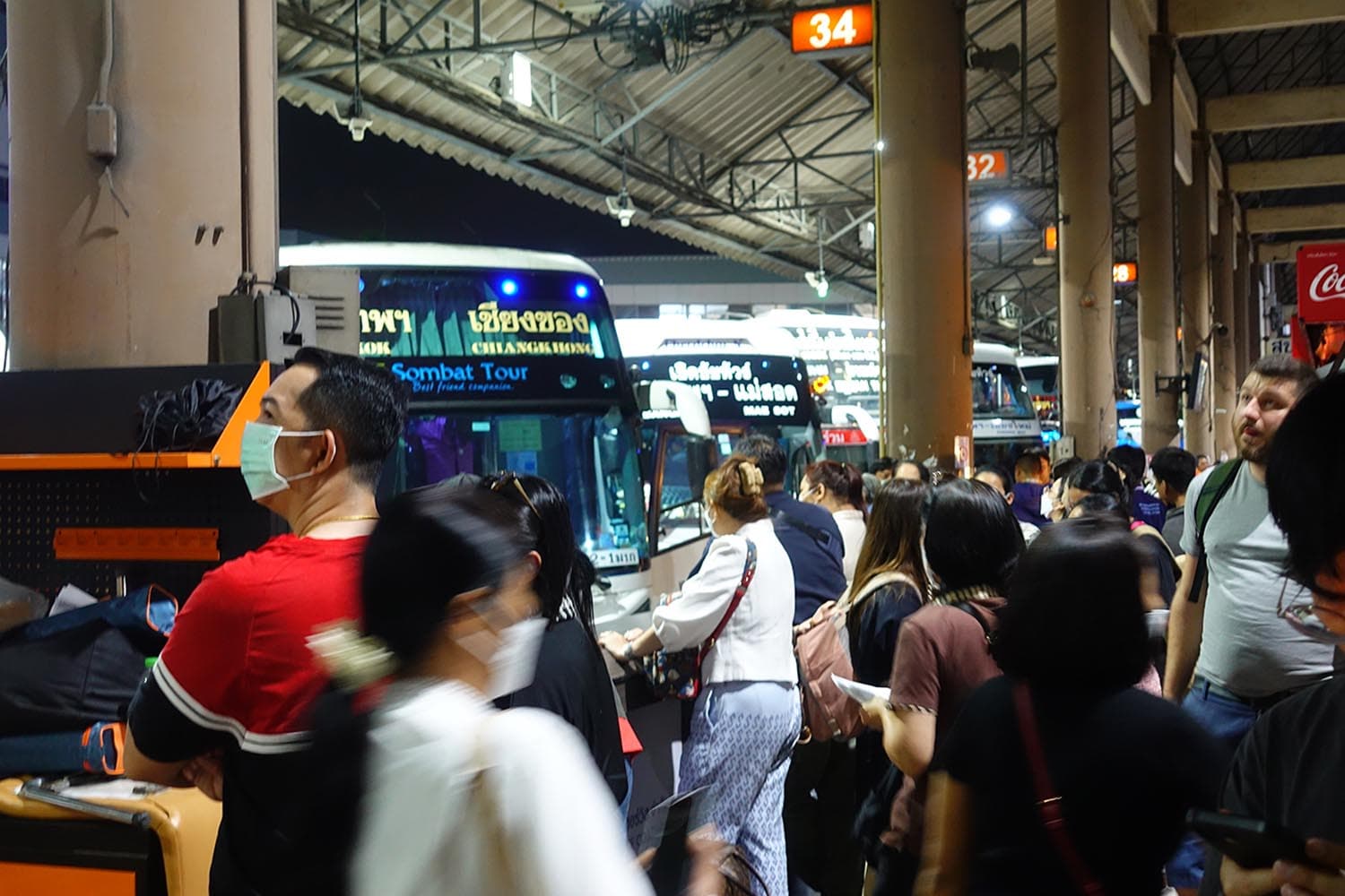 คมนาคมทุ่ม 2 พันล้าน ตรึงค่าโดยสาร-ราคาสินค้า