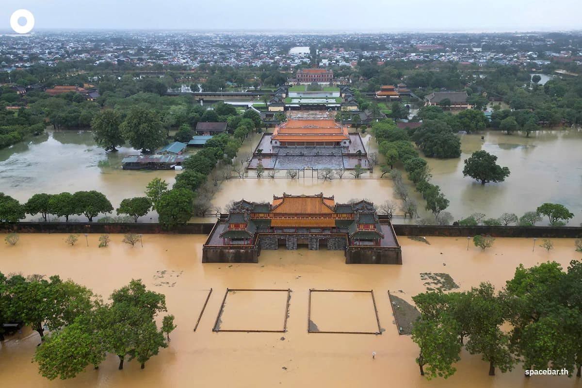 unusual-alignment-two-climate-forces-behind-floods-southeast-asia-SPACEBAR-Photo01.jpg