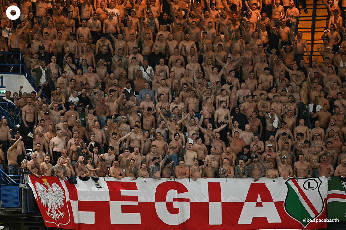 Photo_story_Legia_Warszawa_fans_at_Conference_League_SPACEBAR_Photo03_016e6d4ec3.jpg
