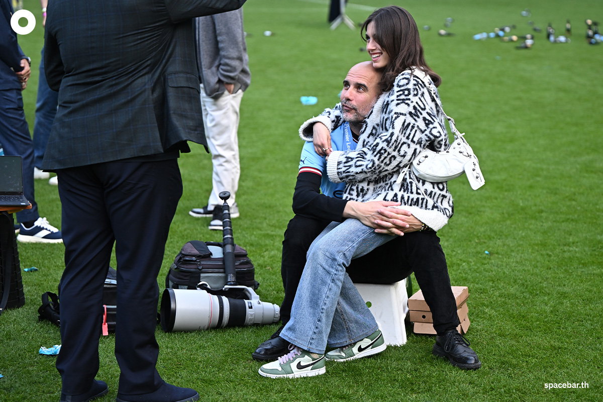 Photo_story_Manchester_City_Premier_League_Champion_celebration_SPACEBAR_Photo09_7669d2f7b7.jpeg