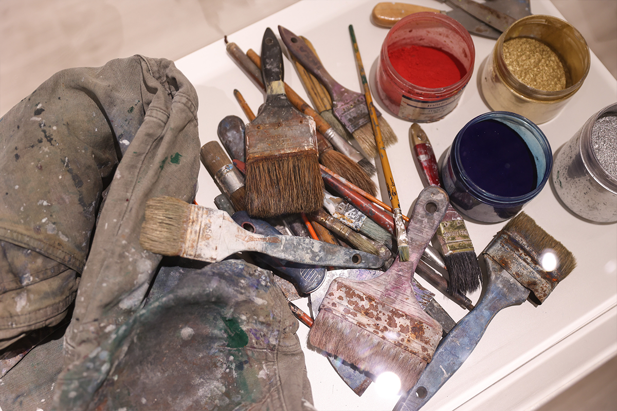 PhotoStory-นิทรรศการ “Between Earth and Light – ระหว่างผืนดินและแสงสว่าง”