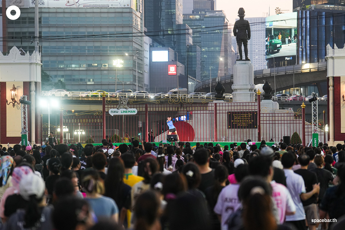 PhotoStory-บรรยากาศกิจกรรมเต้นแอโรบิก ณ สวนลุมพินี