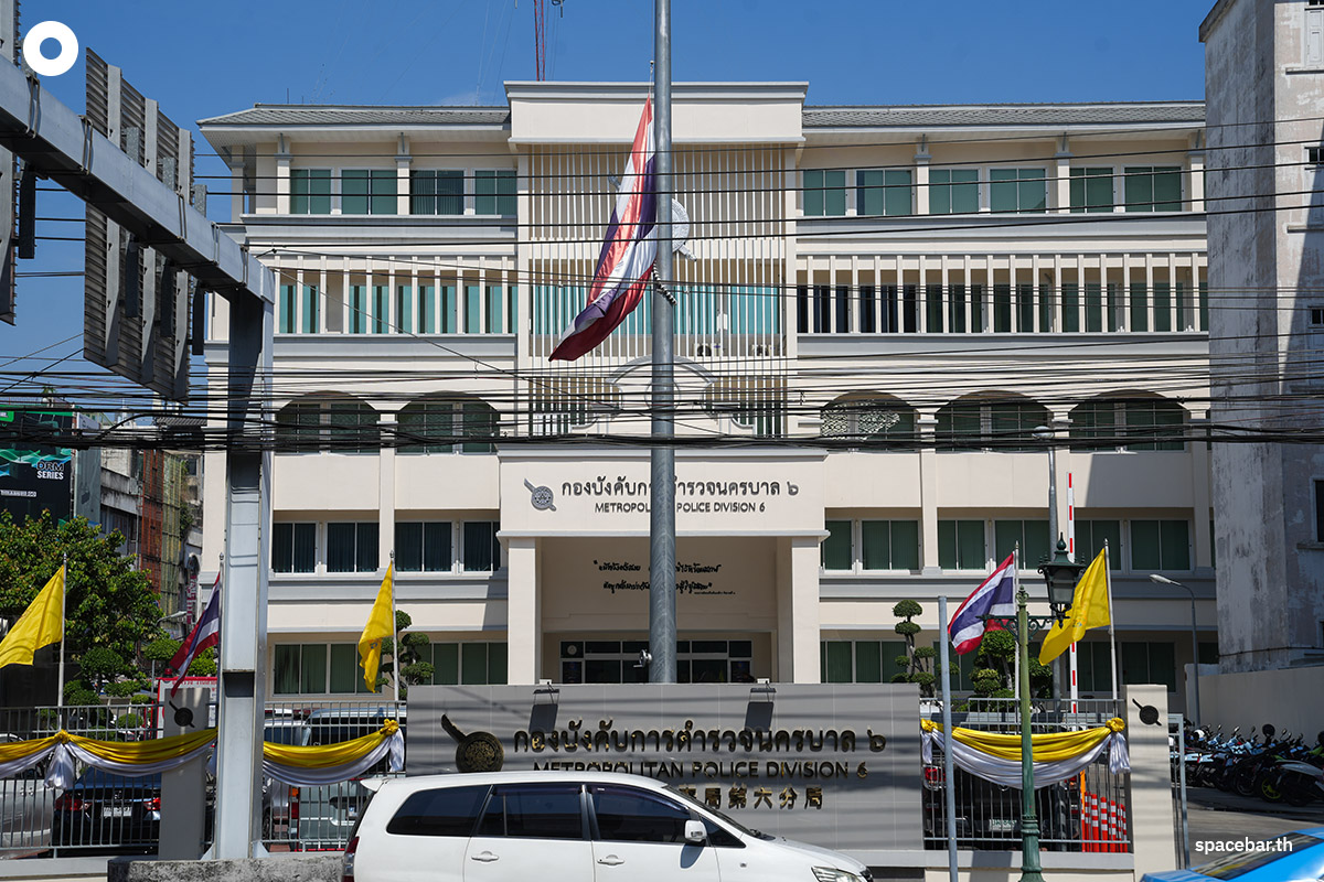 lower_flags_to_half_mast_for_3_days_to_mourn_the_passing_of_Pope_Francis_SPACEBAR_Photo06_8fa0645130.jpg