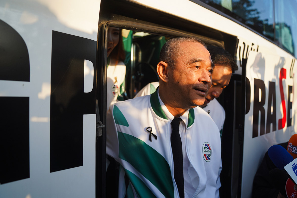 PhotoStory-บรรยากาศการรับสมัคร สส.แบบแบ่งเขต กรุงเทพมหานคร ณ อาคารกีฬาเวสน์ 2 ศูนย์เยาวชนกรุงเทพฯ (ไทย–ญี่ปุ่น) เขตดินแดง (27 ธ.ค.2568)